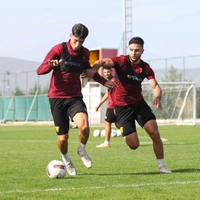 Göztepe’de Billel Messaoudi sevinci yaşanıyor