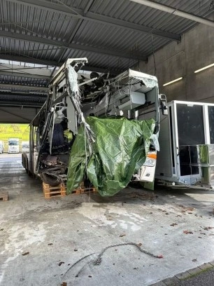 Gurbetçi otobüs şoförü kazada hayatını kaybetti