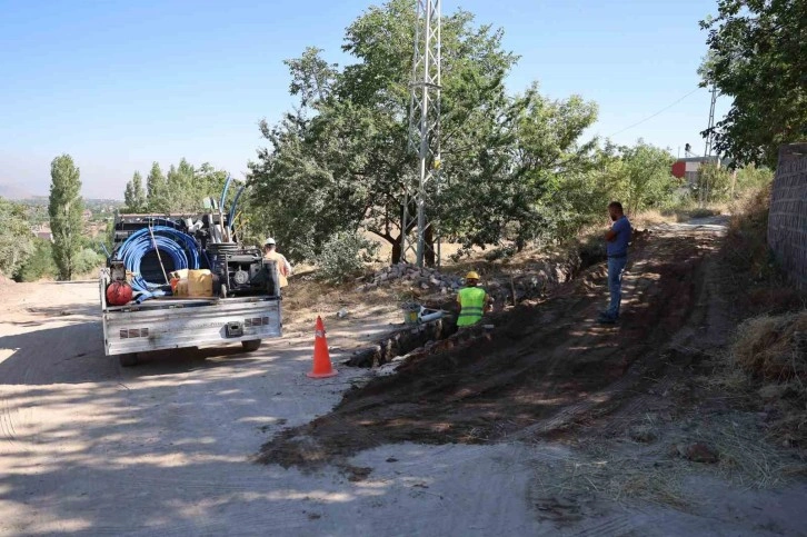 Hacılar Belediyesi; Alt ve Üstyapı Çalışmaları ile İlçeyi Yenilemeye Devam Ediyor