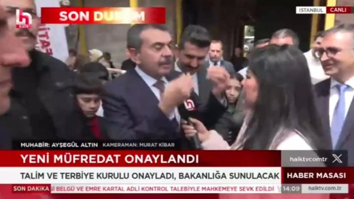 Halk TV'den Bakan Tekin'e büyük saygısızlık!