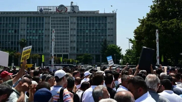 İETT'ye bağlı özel halk otobüsü sahiplerinden protesto!