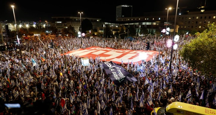 İsrail’de Yüksek Mahkeme önünde yargı reformu protestosu