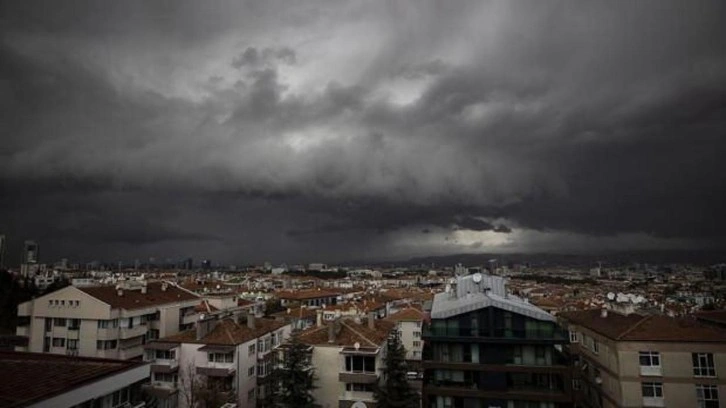 İstanbul, Ankara ve 23 il için peş peşe uyarılar