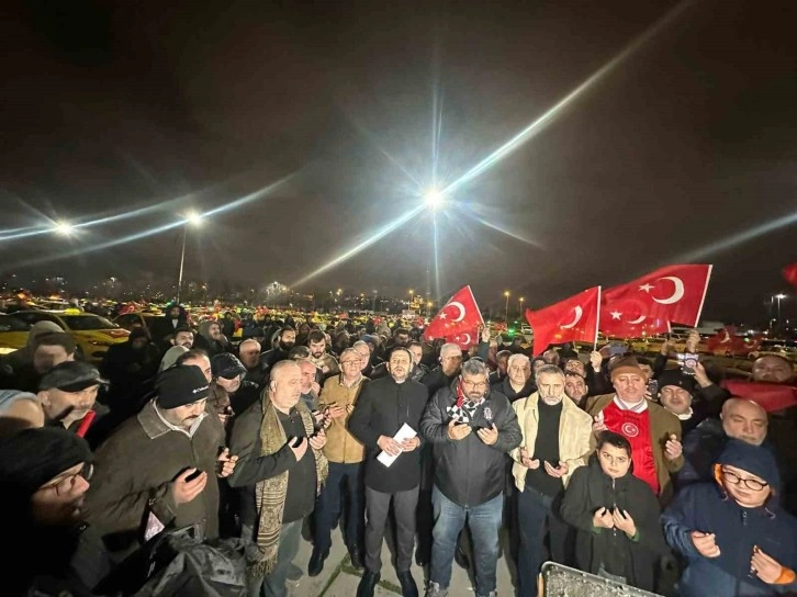 İstanbul’da şehitler için konvoy düzenlendi