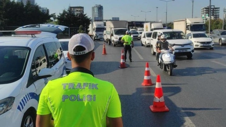 İstanbul'da yarın bazı yollar trafiğe kapatılacak