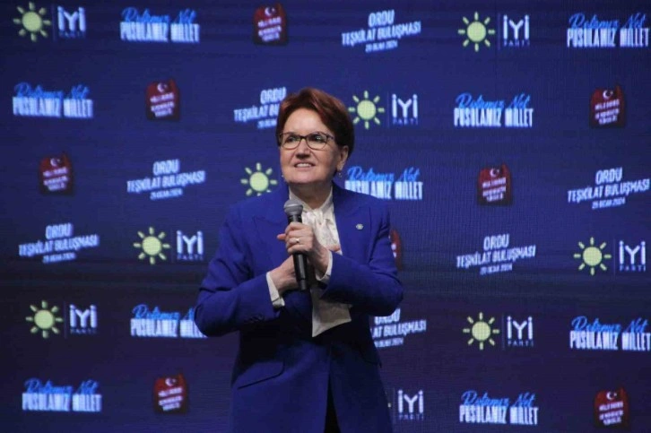 İYİ Parti Genel Başkanı Akşener: “Sanki seçime değil savaşa gidiyoruz”