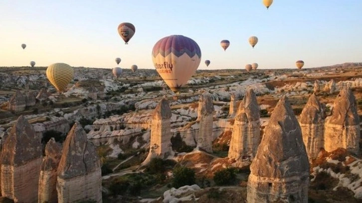 Kapadokya'yı 3 milyondan fazla turist ziyaret etti