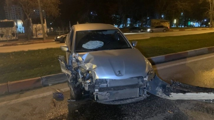 Karaman’da otomobiller çarpıştı: 6 yaralı