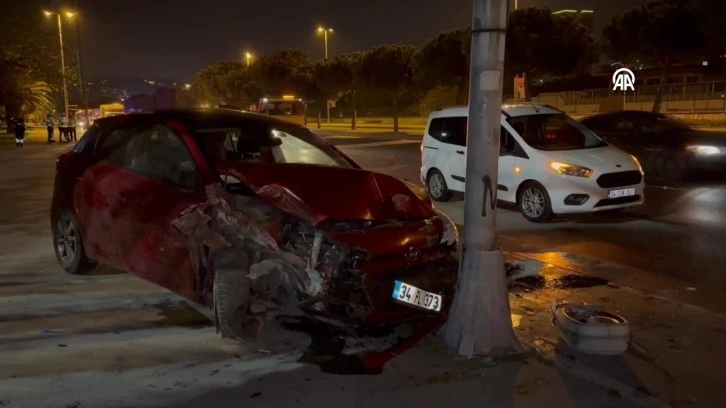 Kartal'da zincirleme kaza: 5 kişi yaralandı