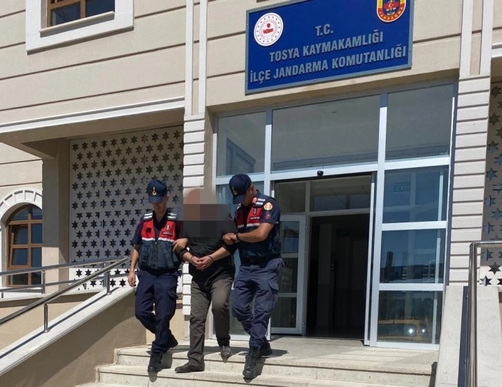 Kastamonu’da 22 yıl hapis cezasıyla aranan şahıs yakalandı