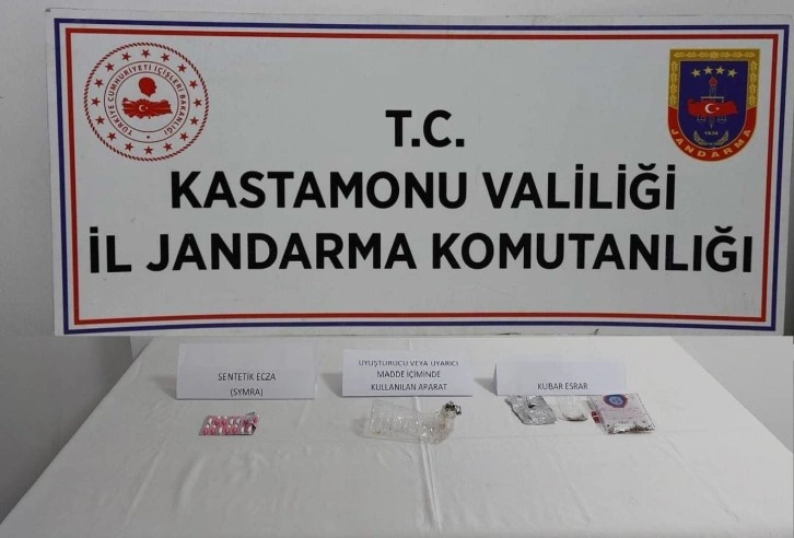 Kastamonu’da uyuşturucu ile yakalanan 3 kişi gözaltına alındı