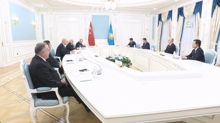 Kazakistan Cumhurbaşkanı Tokayev, TBMM Başkanı Kurtulmuş'u kabul etti