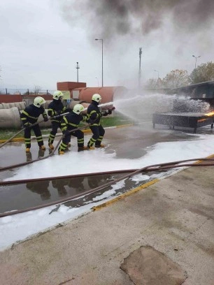 Kocaeli İtfaiyesi’nden hayat kurtaran eğitimler