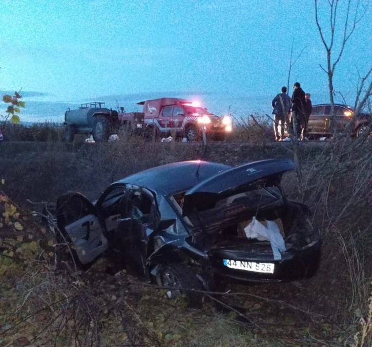 Kontrolden çıkan araç şarampole devrildi: 1 yaralı