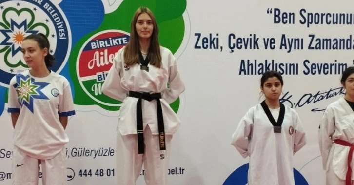 Köyceğizli taekwondocular 14 madalya kazanarak rekor kırdı