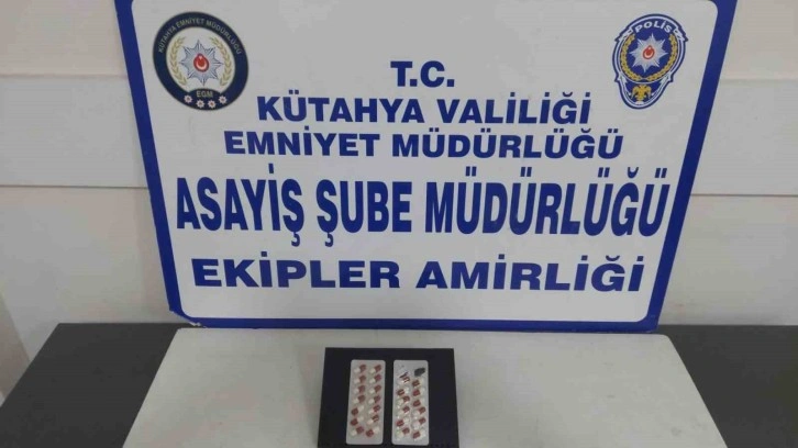 Kütahya’da 185 şahıs 41 araç ve 17 ticari taksinin sorgusu, GBT kontrolü ve denetimi yapıldı