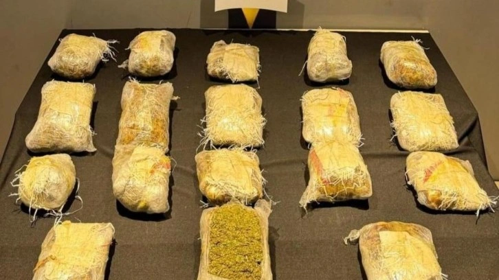 Malatya’da 11 kilo 15 gram skunk ele geçirildi