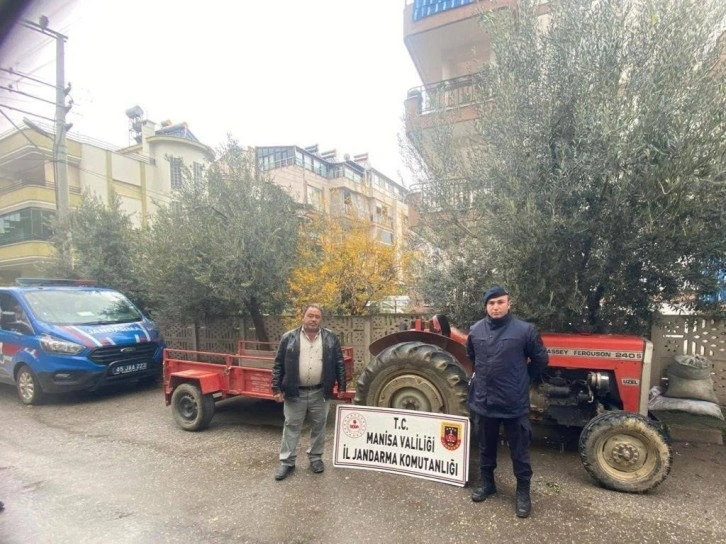 Manisa’da çalınan traktörü jandarma buldu