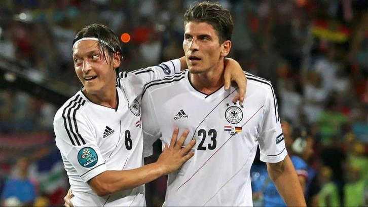 Mario Gomez'den ilginç Mesut Özil yorumu