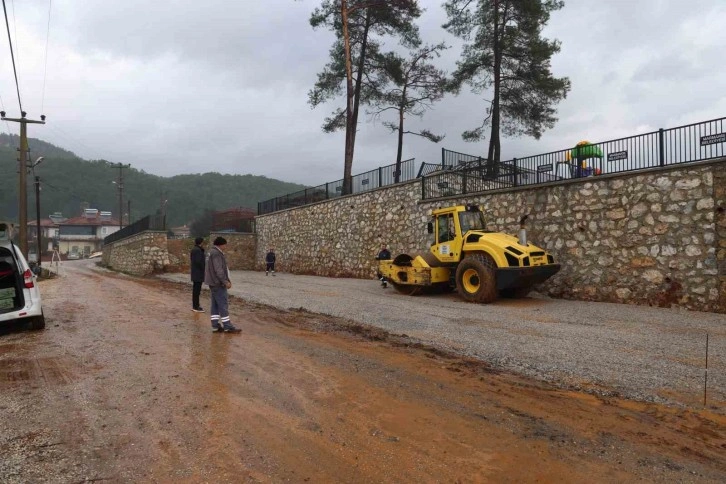 Marmaris Çetibeli Mahallesi’ne meydan yapılıyor