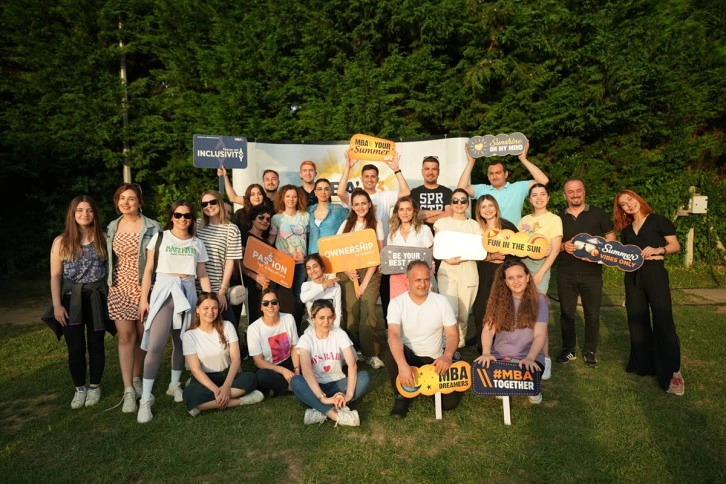 MBA Okulları MBA'23 Summer Meet Up Yaz Festivalinde buluştu