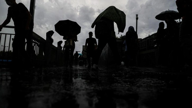 Meteoroloji'den İstanbul için yeni sağanak yağış uyarısı!