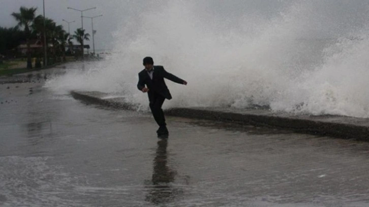 Meteoroloji'den kuvvetli rüzgar ve toz taşınımı uyarısı