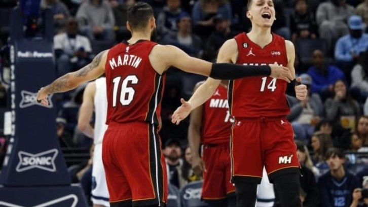 NBA'de Heat ve Pelicans play-off'a yükseldi