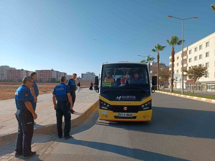 Nusaybin’de zabıta toplu taşıma araçlarını denetledi