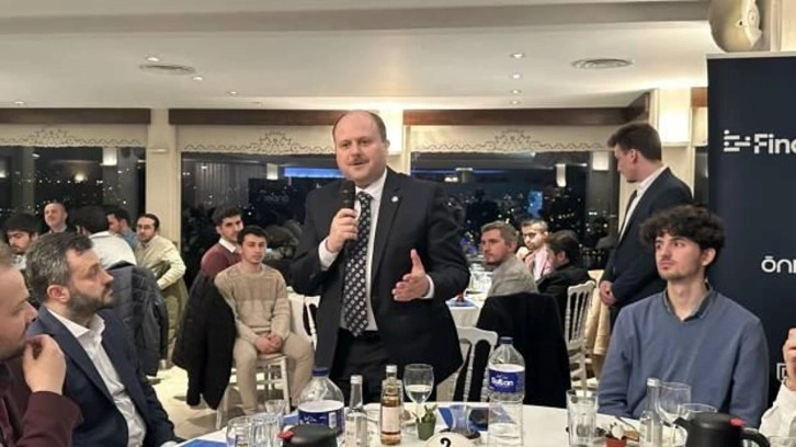 ÖNDER Gençlik, İslami finans eğitimi alan gençlerle sektör duayenlerini iftarda buluşturdu