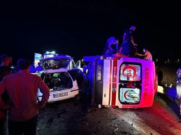 Osmaniye’de 3 kişinin öldüğü kazada yaralanan ambulans personelinin tedavisi sürüyor