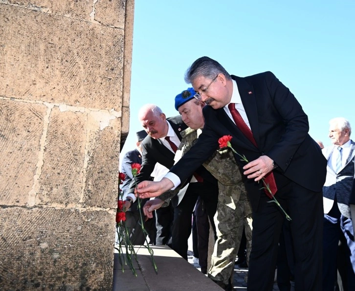 Osmaniye’de "Osmaniye Şehitlerine Yürüyor” programı