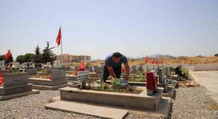 (ÖZEL HABER) Deprem bölgesinde acılar hala taze