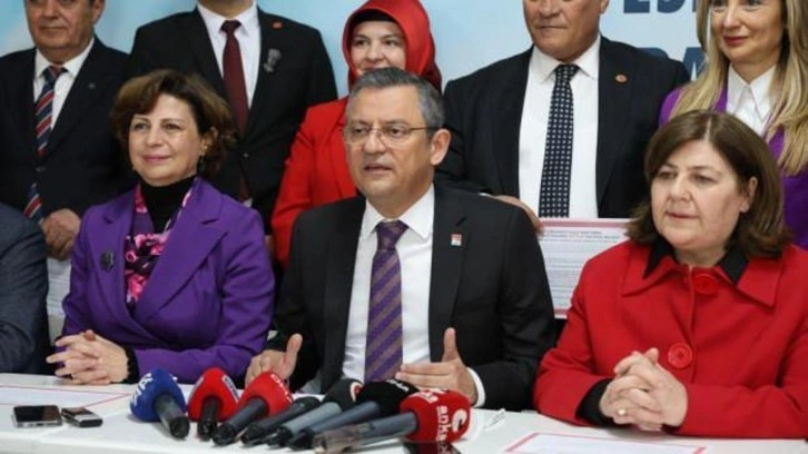 Özgür Özel, kadınlar gününde kadın adayını hedef aldı