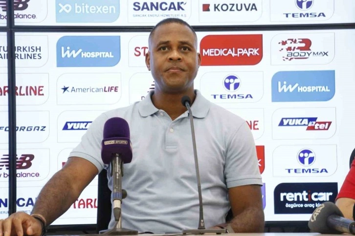 Patrick Kluivert: ”3 puanın Adana’da kalması bizim içim çok önemliydi”