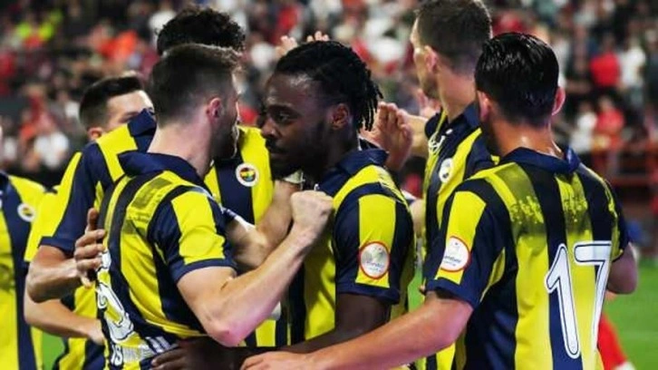 Pendik'te Fener alayı! Dev seri 10 maça çıktı