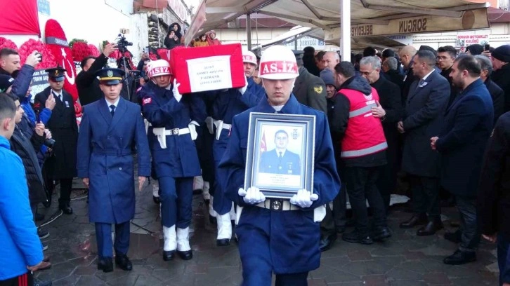 Piyade Uzman Çavuş Ahmet Arslan, son yolculuğuna uğurlandı