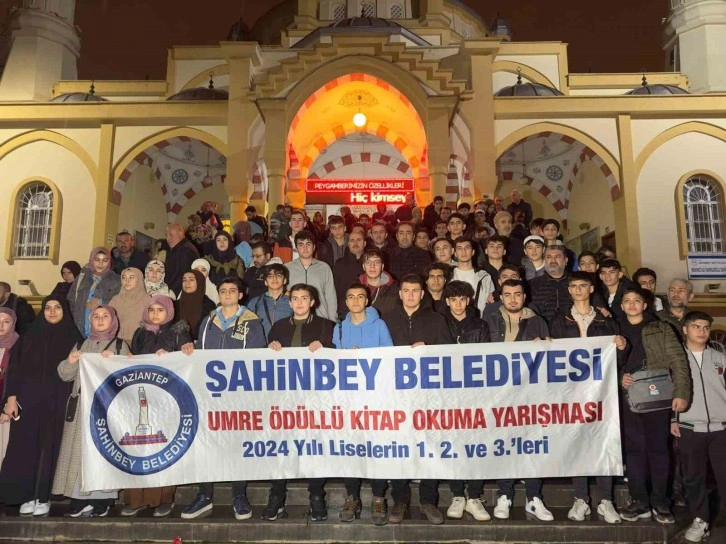 Şahinbey’de 174 öğrenci umreye uğurlandı