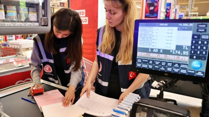 Samsun'da marketlerde fiyat ve etiket denetimi yapıldı