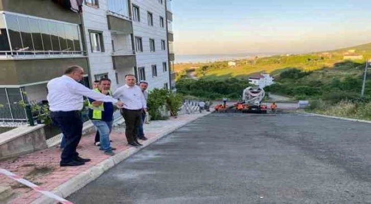 Sandıkçı: “İlçemizin yollarını ilmek ilmek işliyoruz”