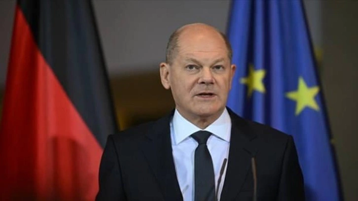 Scholz: Ukrayna'ya desteği artırmalıyız