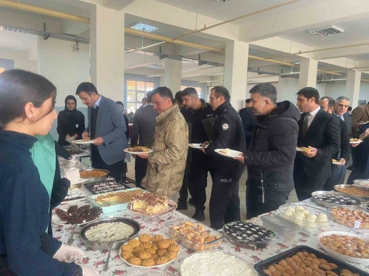 Şehit Bilal Dicle Anadolu İmam Hatip Lisesi’nden Gazze halkına yardım etkinliği