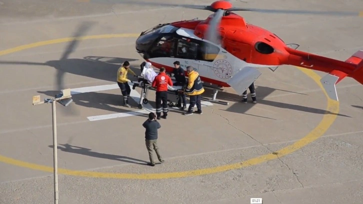 Şırnaklı hasta ambulans helikopter ile Şanlıurfa’ya getirildi