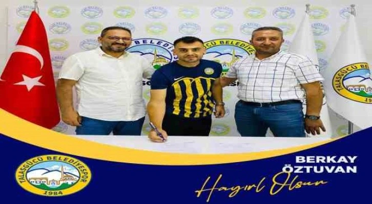 Talasgücü Belediyespor’da Berkay Öztuvan, imzayı attı