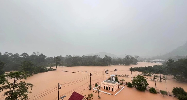 Tayland’ın güneyinde sel felaketi: 20 bin ev selden etkilendi