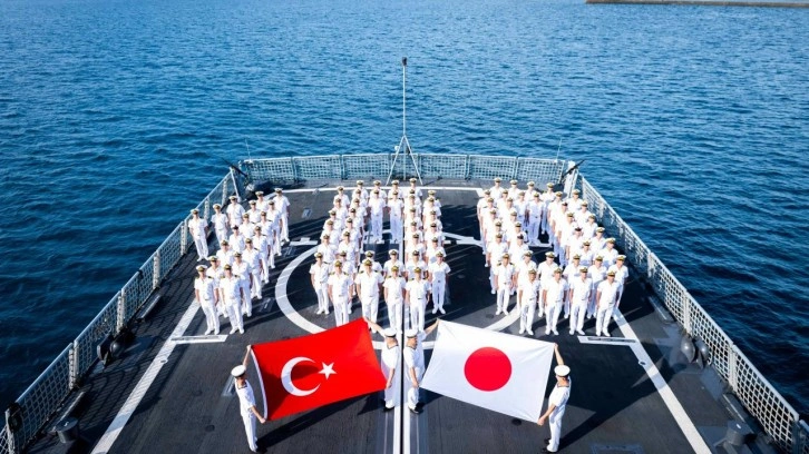 TCG Kınalıada, Japonya'ya ulaştı