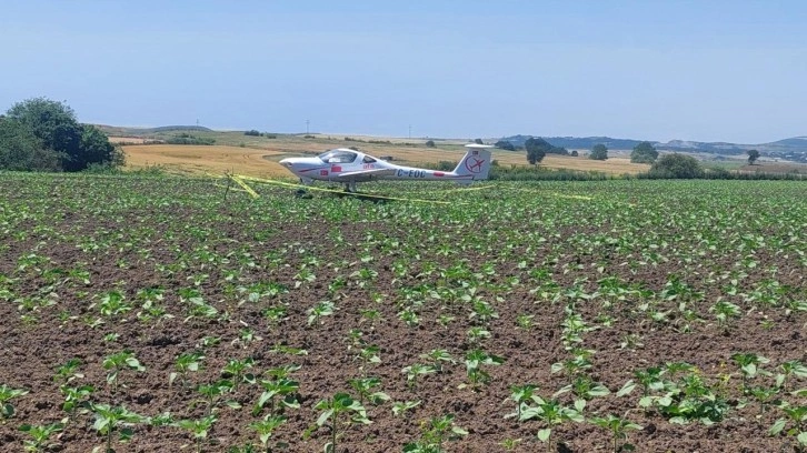 Tekirdağ'da eğitim uçağı acil iniş yaptı