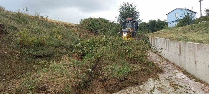 Tekkeköy’de sel afetinin yaraları sarılıyor