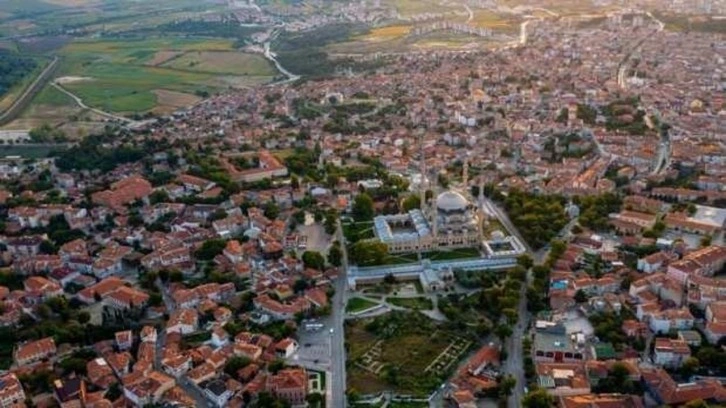 Tersine göç fiyatları uçurdu! İstanbullu taşınıyor