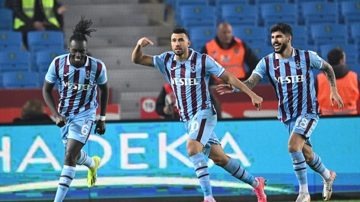 Trabzonspor beş haftalık galibiyet özlemini Hatayspor karşısında dindirdi